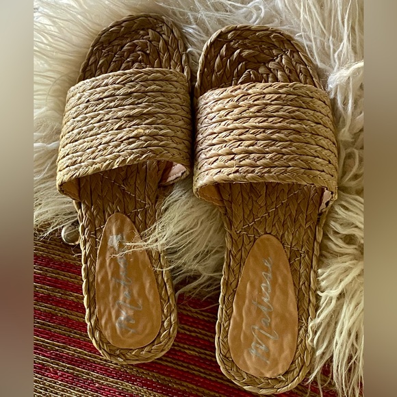- ⭐️Matisse raffia huaraches, Sz 7⭐️#MATISSE - Picture 6 of 12